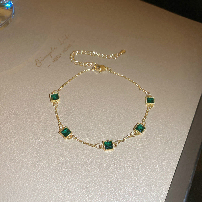 Verdant Luxe – Emerald Tile Bracelet