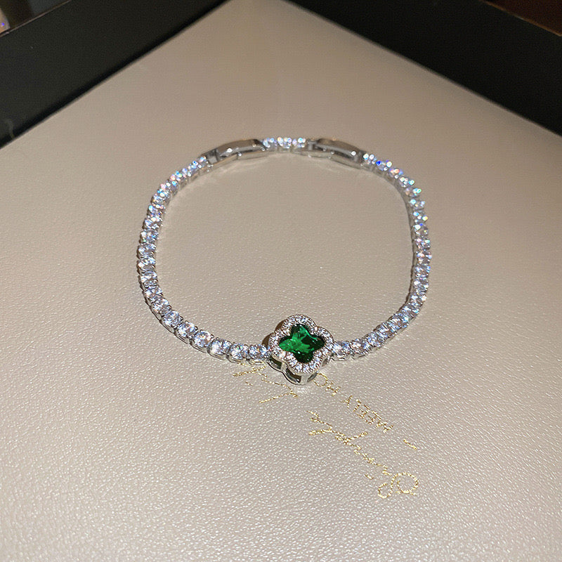 Shiny Elegance Bracelet
