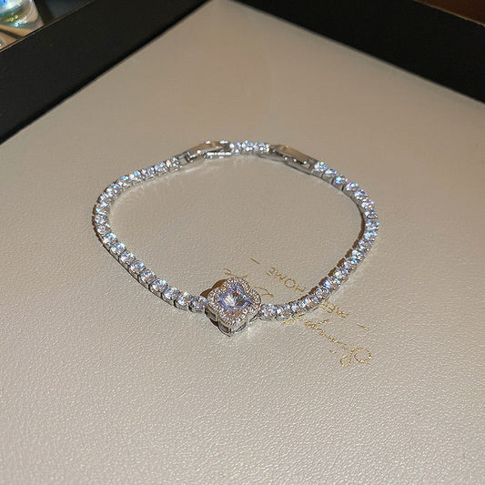 Shiny Elegance Bracelet