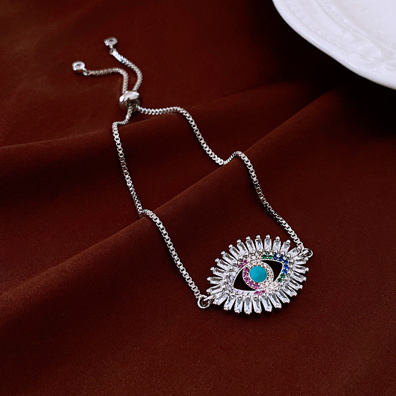 Mystic Gaze – Crystal Eye Talisman