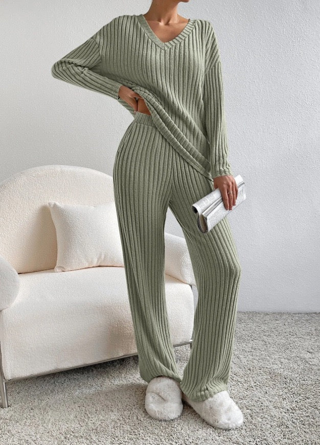 Cozy Chic Rippdstrick-Set