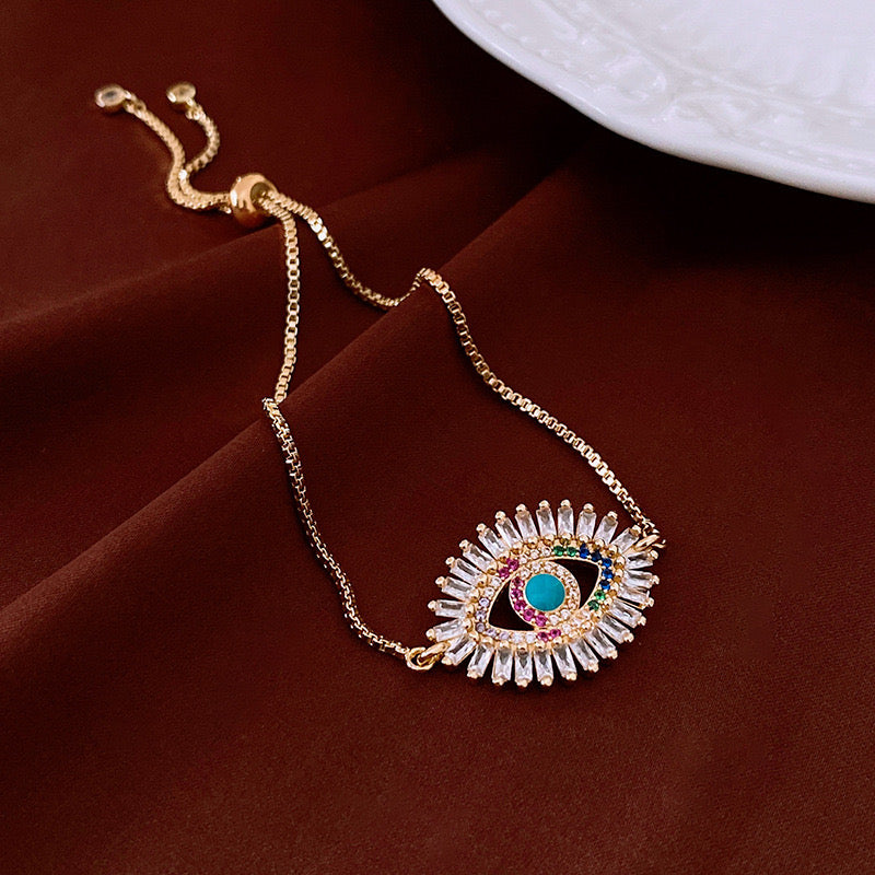 Mystic Gaze – Crystal Eye Talisman