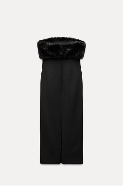 Schwarzes Abendkleid mit Kunstfell